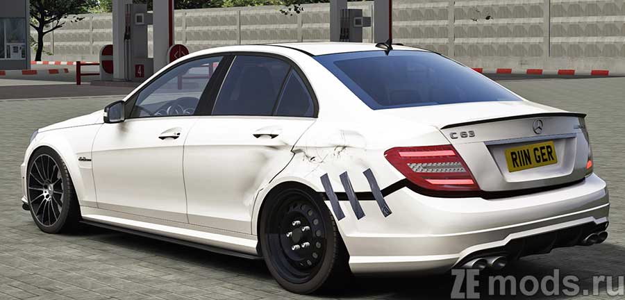 мод BOOSTED UK || Mercedes-Benz C63 AMG W204 для Assetto Corsa