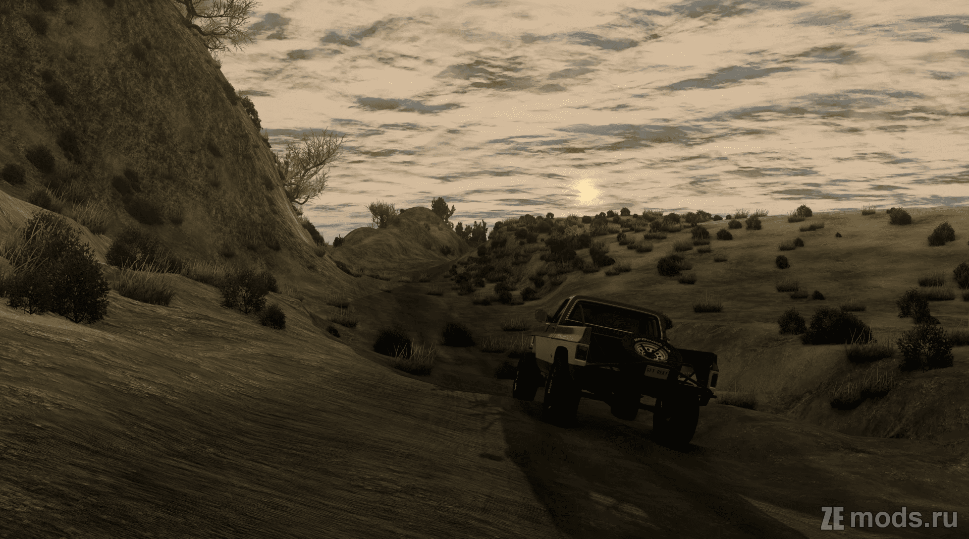 Мод Карта "REKT Ridiculous Sand Dunes" (1.1) для BeamNG.drive (0.35.x)
