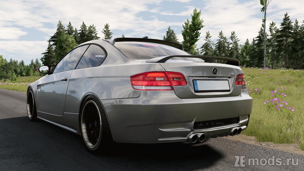 Мод BMW M3 E92/E93 (1.2) для BeamNG.drive (0.38.x)